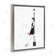 Avery Tillmon | Parisian Female Light Post