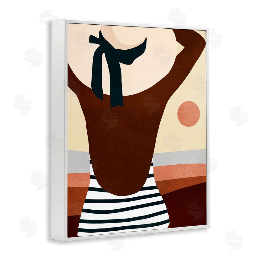 Victoria Borges | Female Back at Beach Coast