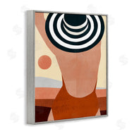 Victoria Borges | Female Back at Summer Coast