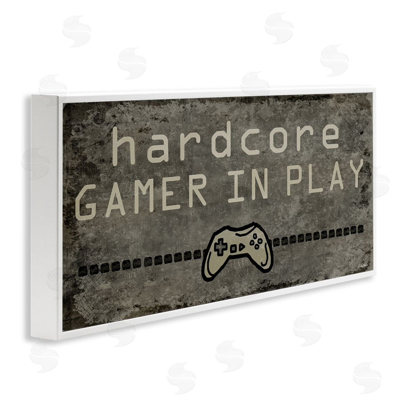 Denise Sullivan | Hardcore Gamer In Play Controller