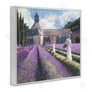 Heide Presse | Women in Lavender Field Countryside Architecture