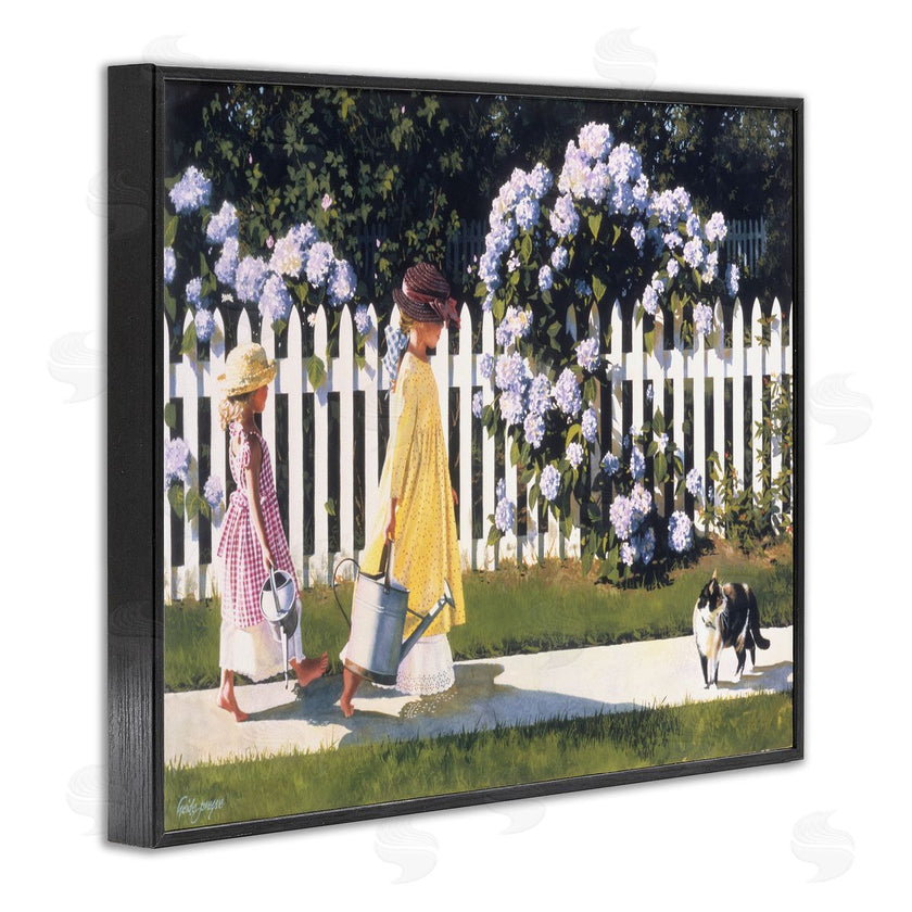 Heide Presse | Girls Gardening Picket Fence
