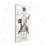 Ziwei Li | Athletic Fashion Sports Bottle Exercise Bike Detail