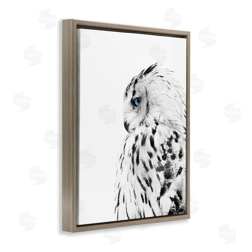 Design Fabrikken | Snow Owl Peering Blue Eyes