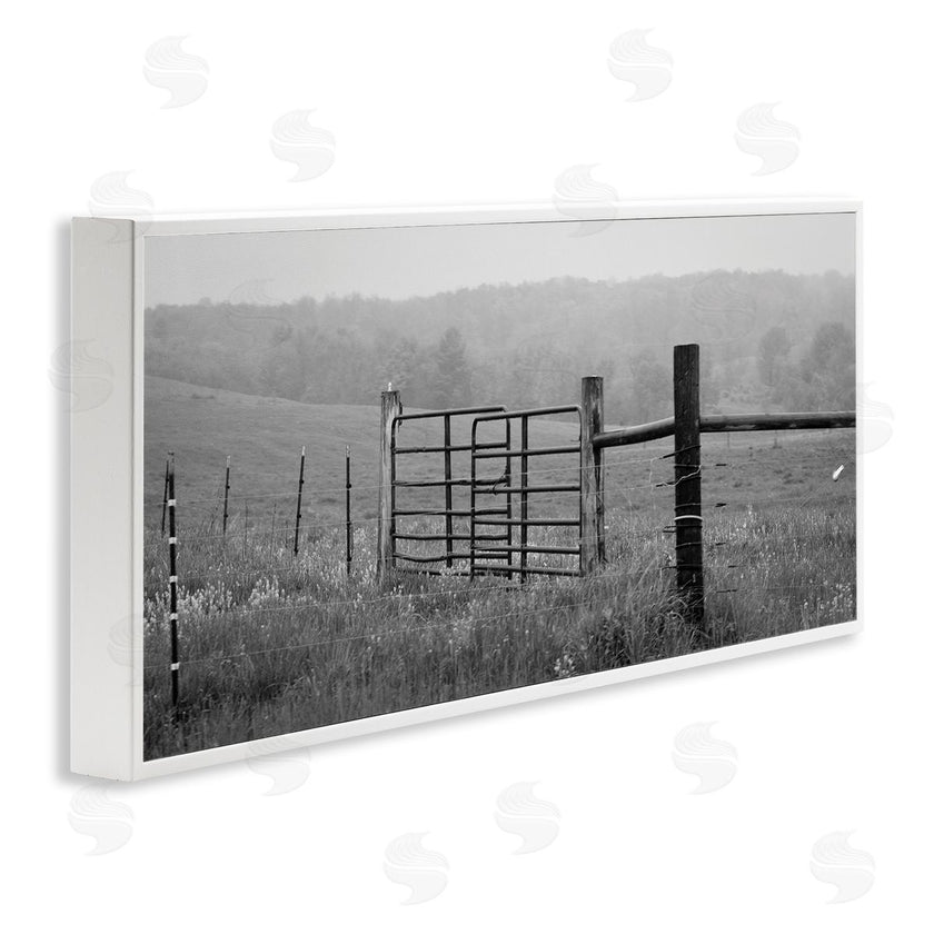 Nick Saez | Countryside Farmland Front Gate