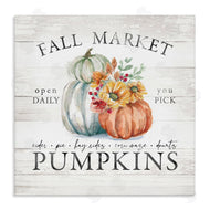 Courtney Morgenstern | Fall Country Market Pumpkins