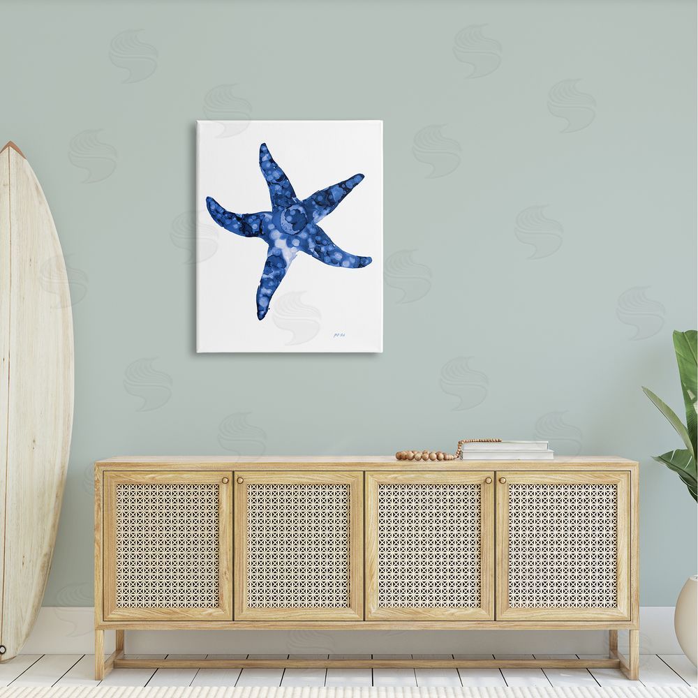 Patti Mann Casual Starfish Beach Ocean Sea Life Painting Canvas Wall Art Print in Room