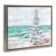 Amanda Hilburn | Snowy Christmas Tree on Beach