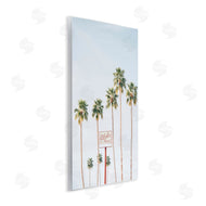 Sisi and Seb | Aloha Hotel with Palm Trees