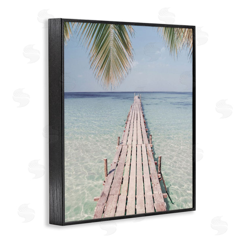 Sisi and Seb | Tropical Dock on Beach