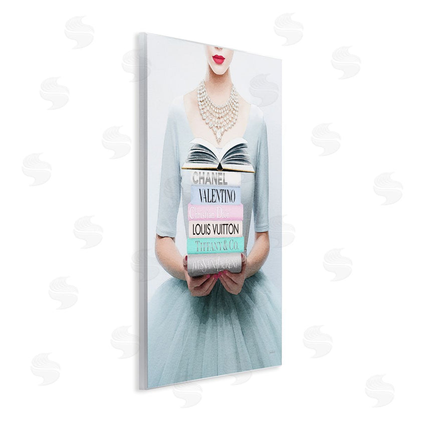 Amanda Greenwood | Woman with Glam Books