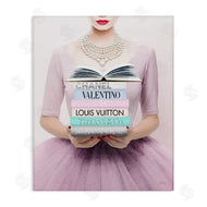 Amanda Greenwood | Fashionista with Books