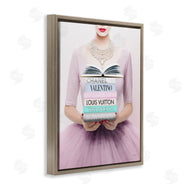 Amanda Greenwood | Fashionista with Books