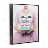 Amanda Greenwood | Fashionista with Books