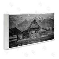 Daniel Sproul | Rural Mountain Cabin