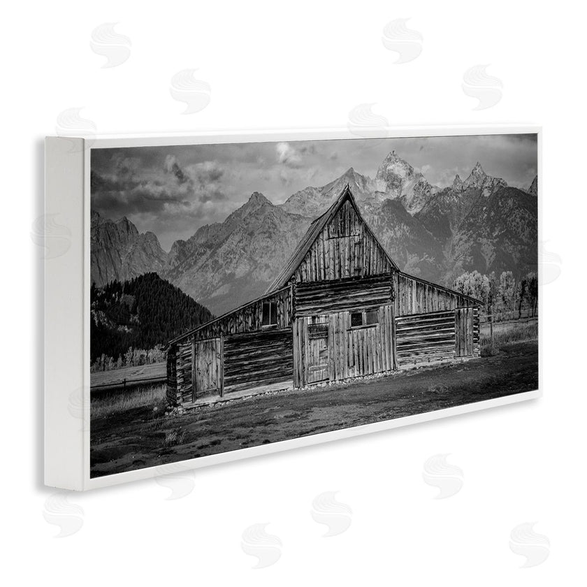 Daniel Sproul | Rural Mountain Cabin
