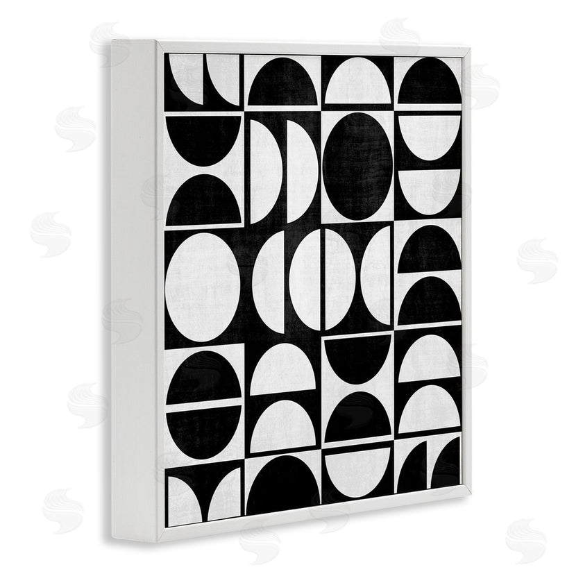 Natalie Carpentieri | Black & White Arch Pattern