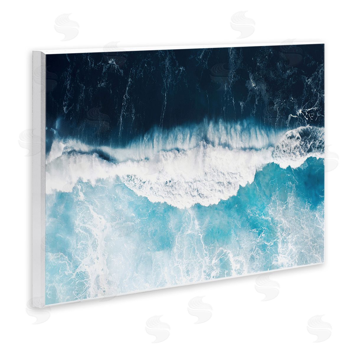 Sisi and Seb Crashing Ocean Waves