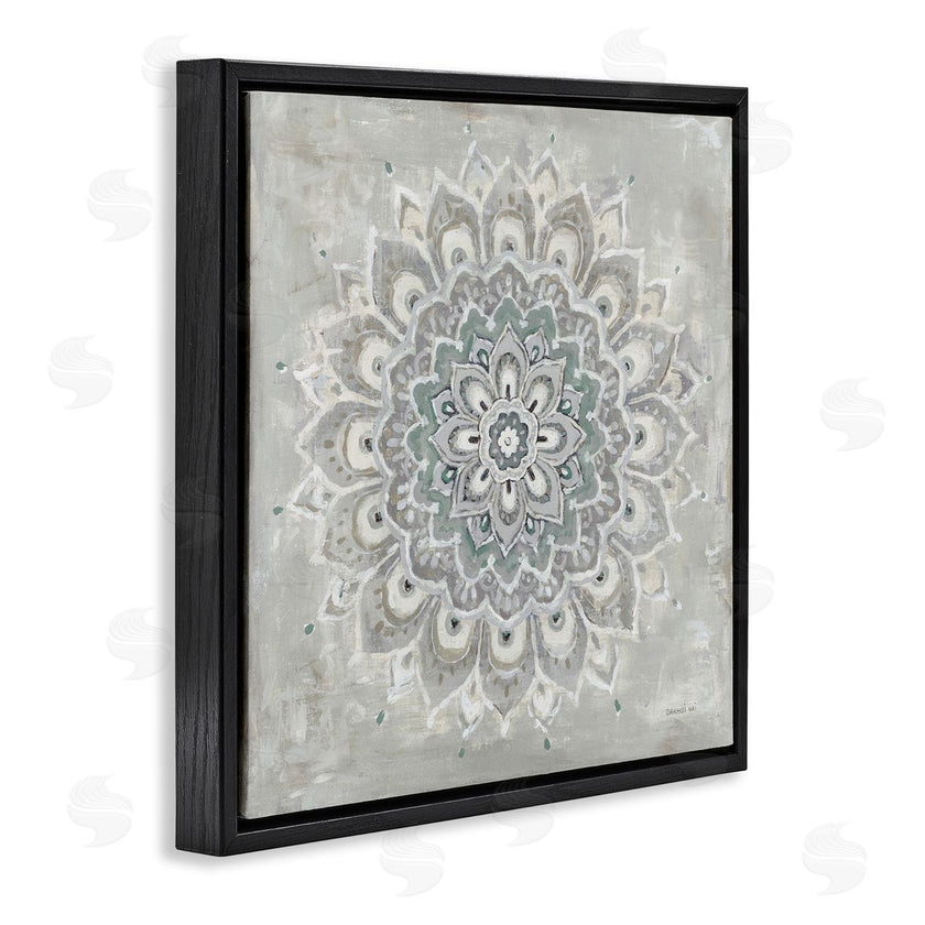 Danhui Nai | Gentle Mandala Flower