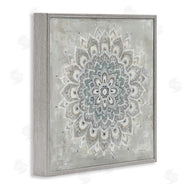 Danhui Nai | Gentle Mandala Flower