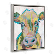 Valerie Weiners | Vivid Cow Visage