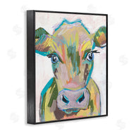 Valerie Weiners | Vivid Cow Visage