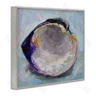 Jeanette Vertentes | Baby Clam Shell