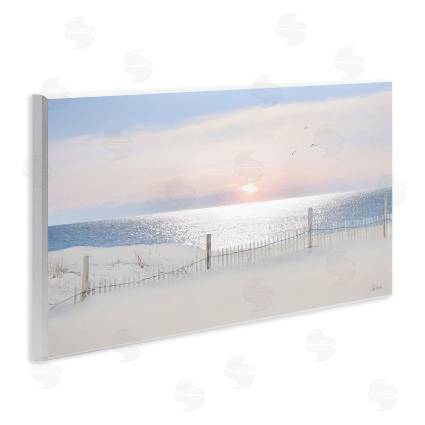 Lori Deiter | Fence Along Shore