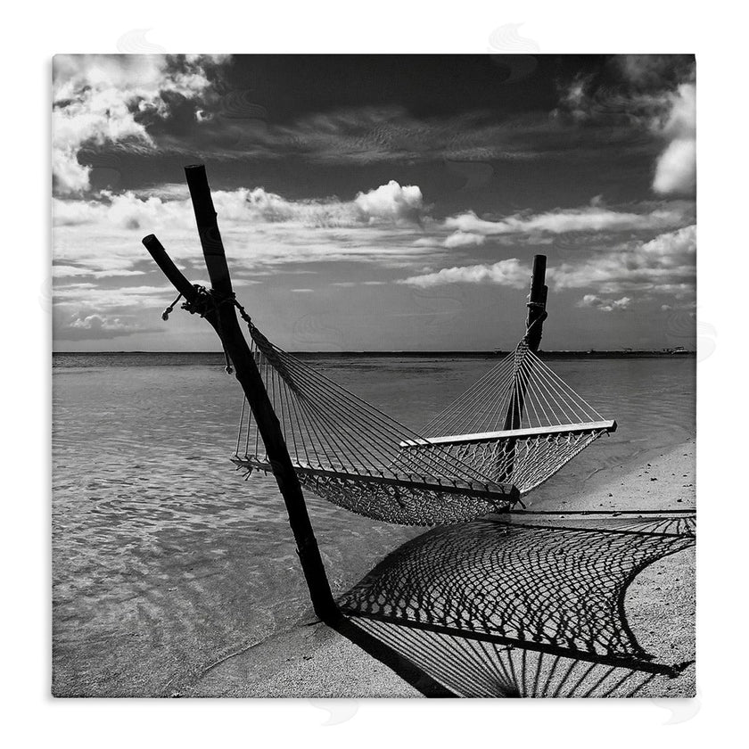 Noah Bay | Windward Beach Hammock