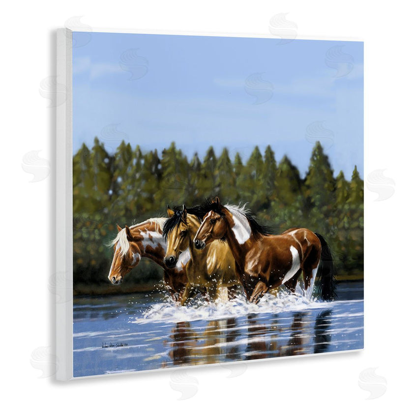 Victoria Schultz | Horses Upstream Splashing