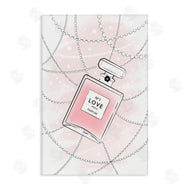 Martina Pavlova | Love Perfume and Pearls