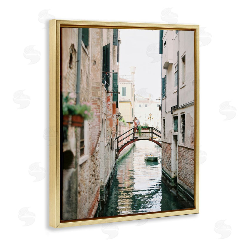 Justine Milton | Couple on Canal Bridge