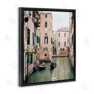 Justine Milton | Canal Gondolas Scene
