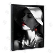 Ziwei Li | Red Lipstick Fashionista