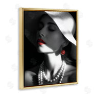 Ziwei Li | Red Lipstick Fashionista