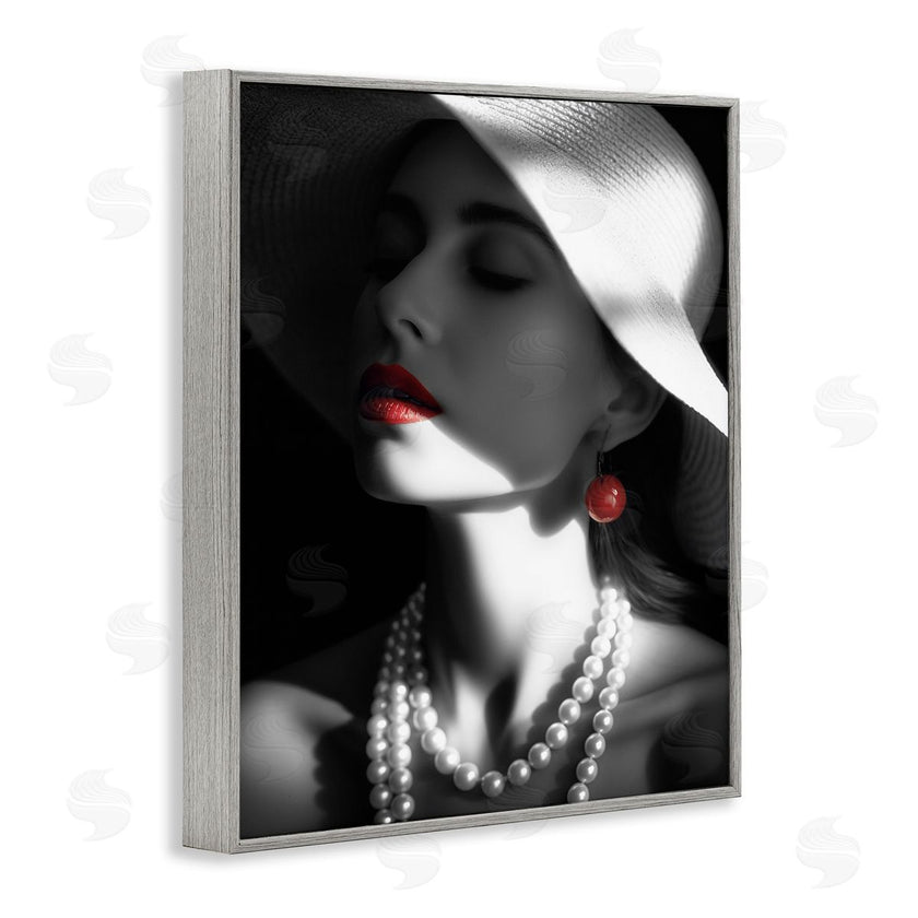 Ziwei Li | Red Lipstick Fashionista