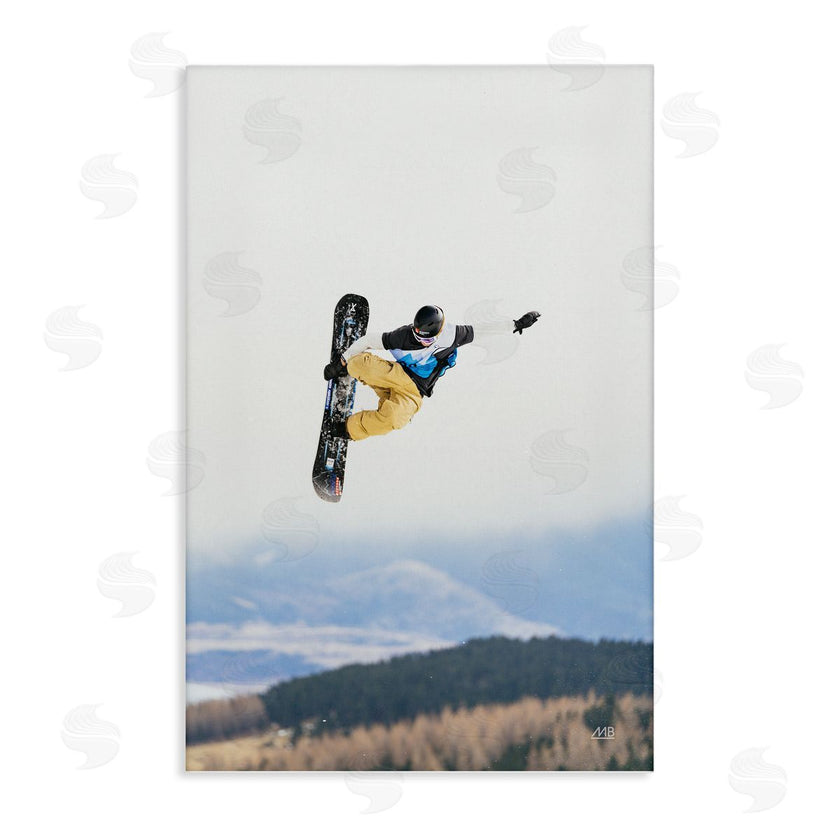 Max Blakesberg Studios | Catching Air Snowboarder