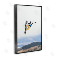 Max Blakesberg Studios | Catching Air Snowboarder