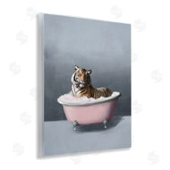 Svetlana Aleynikova | Tiger in the Bathtub
