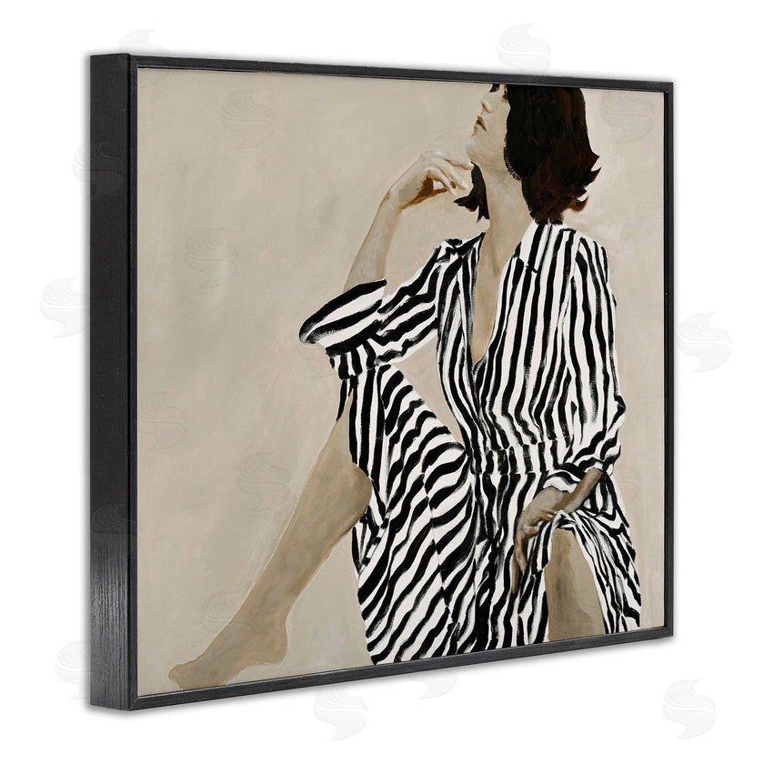 Design Fabrikken | Stylish Woman in Thought