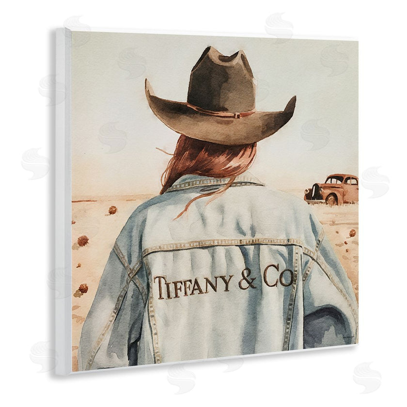 Amanda Greenwood | Trendy Brunette Cowgirl