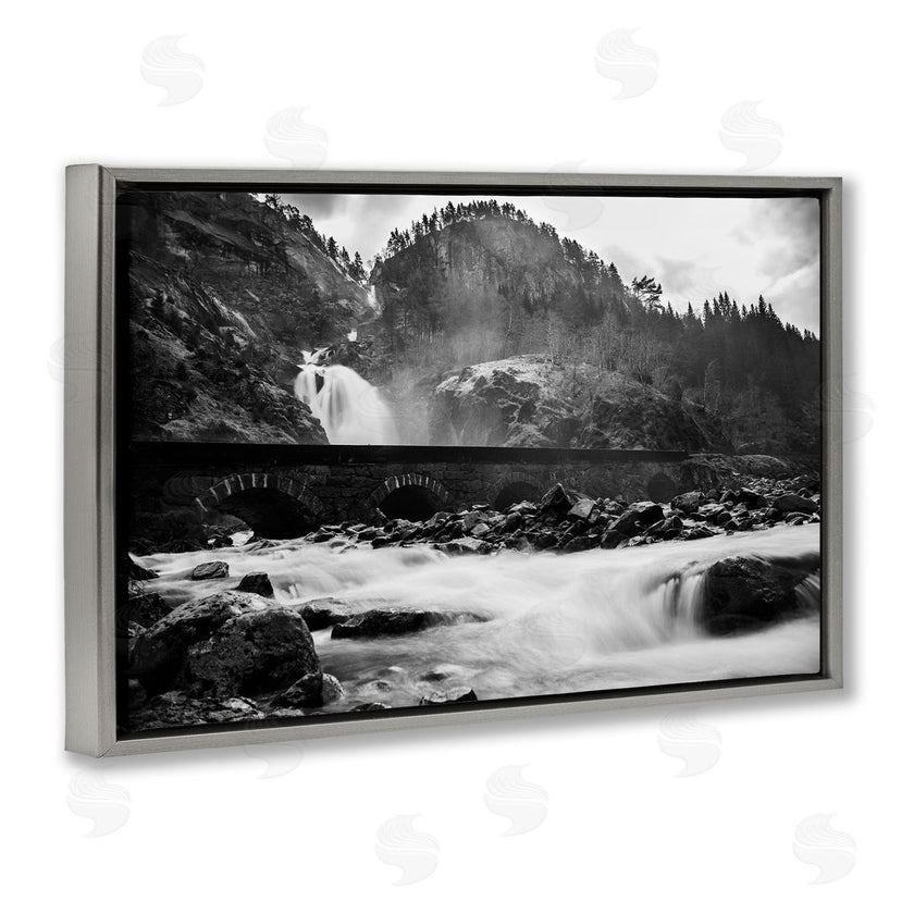 Thomas Tepstad Berge | Waterfall Ravine Photography
