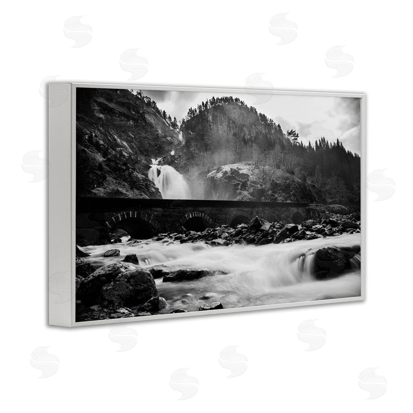 Thomas Tepstad Berge | Waterfall Ravine Photography