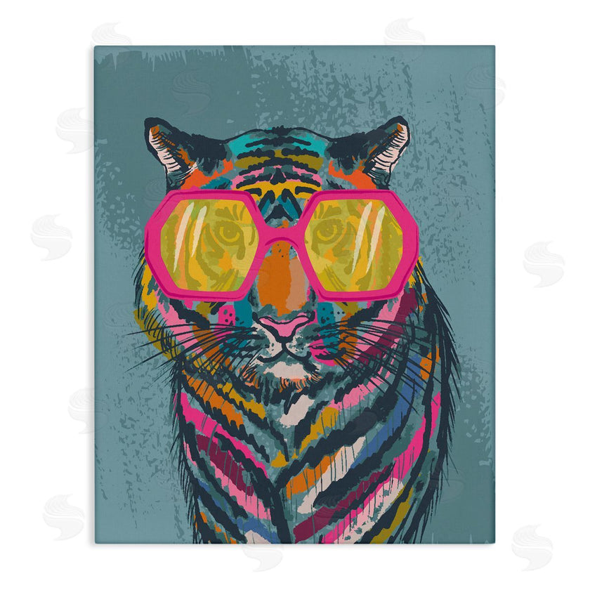 Lisa Perry Whitebutton | Bright Fashion Tiger