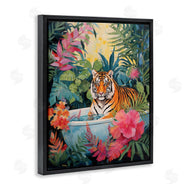 Heidi Kuntz | Tiger in Luxurious Bath