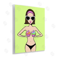 Katie Conley | Glam Summer Gal & Cupcakes