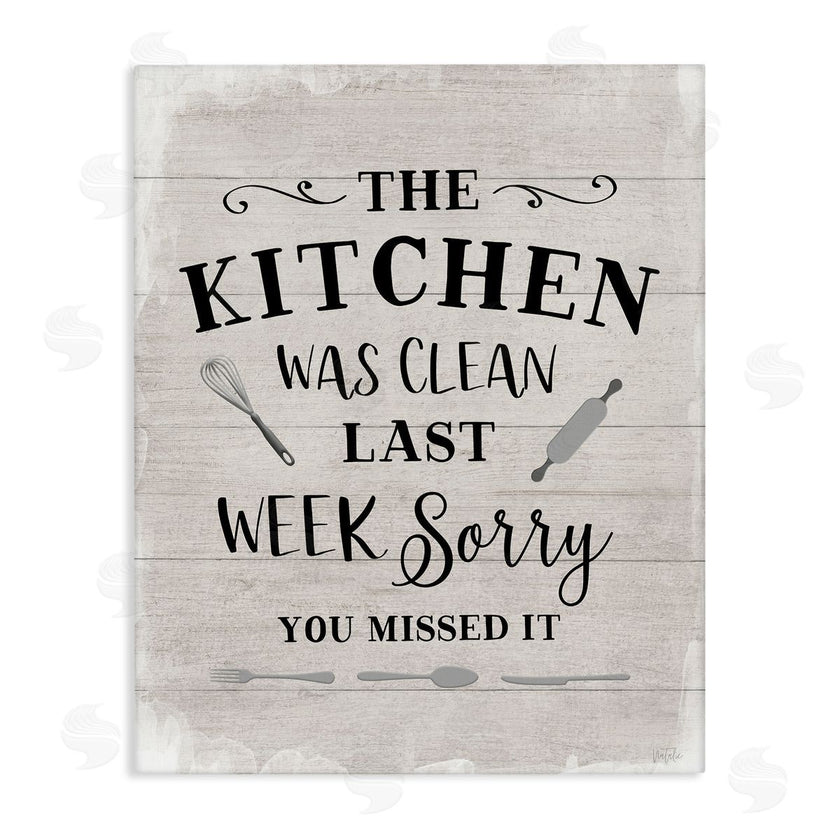 Natalie Carpentieri | Sassy This Kitchen Was Clean