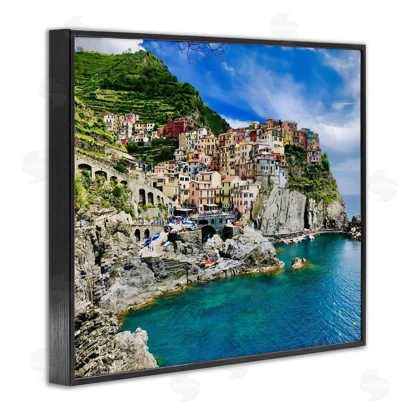 LSR Creative Studio | Townscape By The Sea