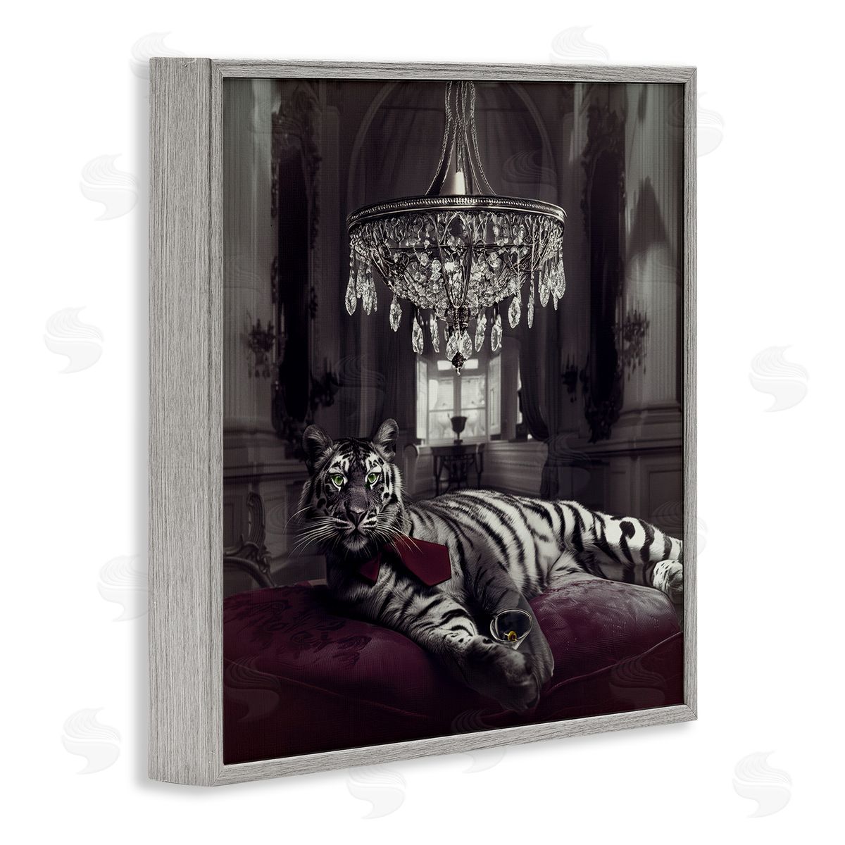 Sophie 6 | Opulent Tiger Martini