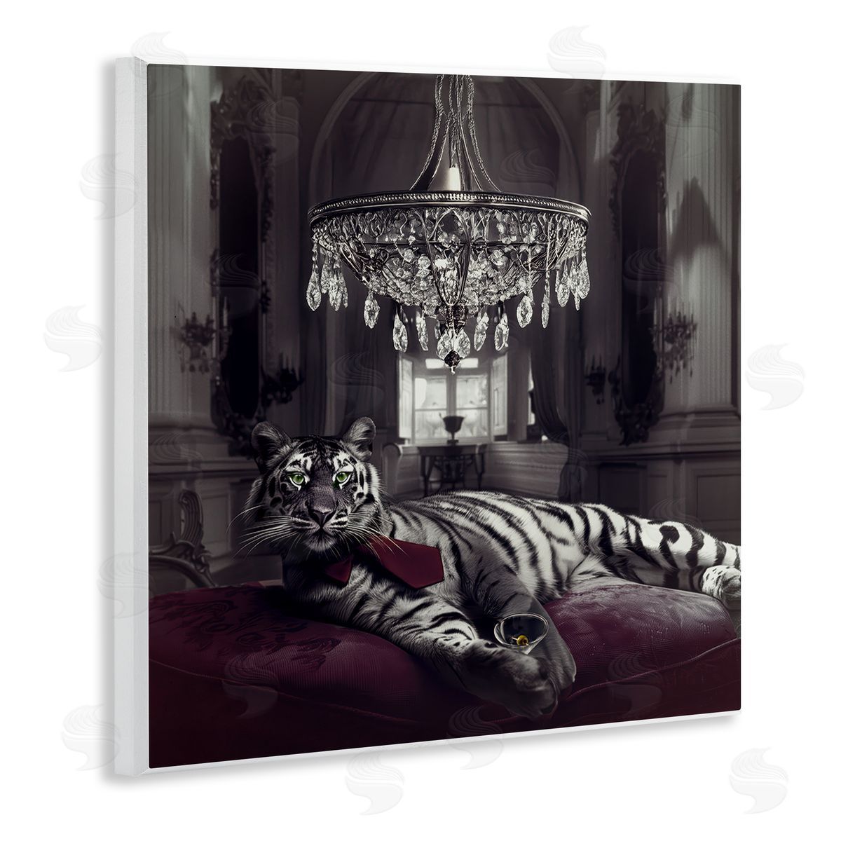 Sophie 6 | Opulent Tiger Martini